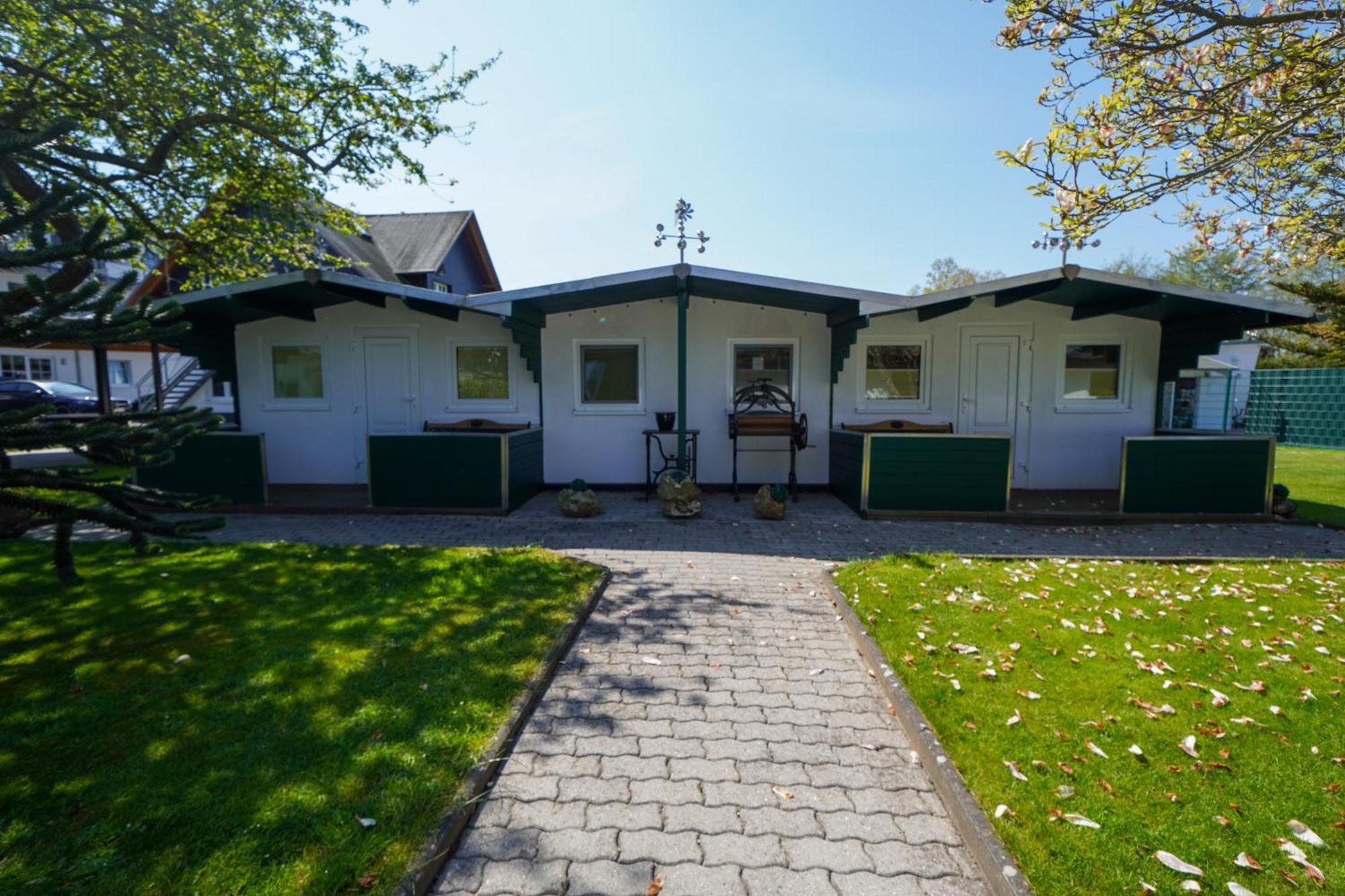 Pension Middel Binz Buitenkant foto